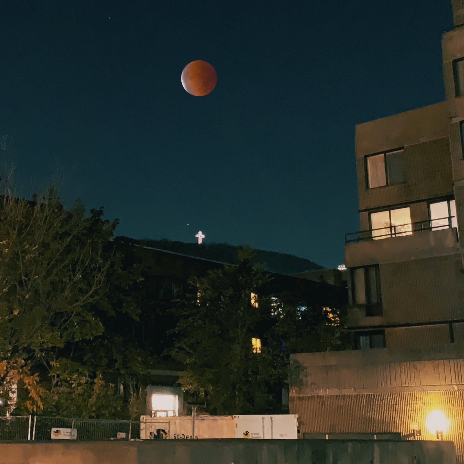 Lunar Eclipse over Mont-Royal Cross